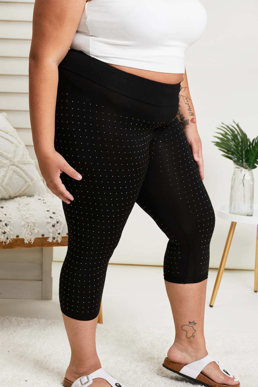 Vocal Fine By Me Studded Cropped Leggings -