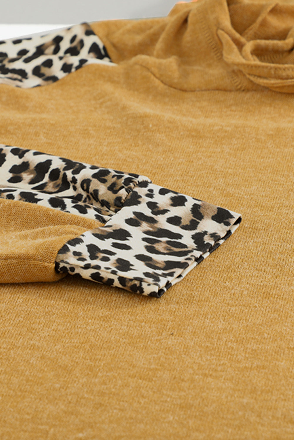 Leopard Print Sleeve Drawstring Hoodie -