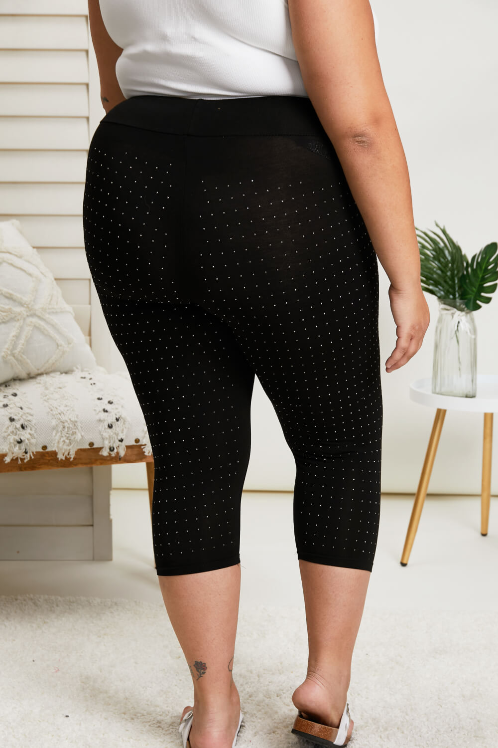 Vocal Fine By Me Studded Cropped Leggings -