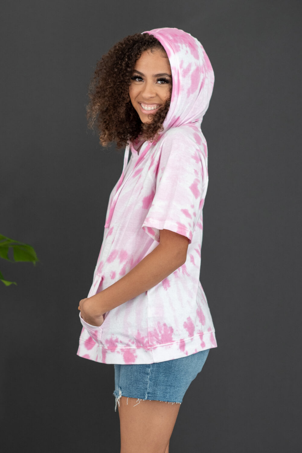 Sew In Love Watching Clouds Tie-Dye Short-Sleeved Hoodie in Neon Pink -