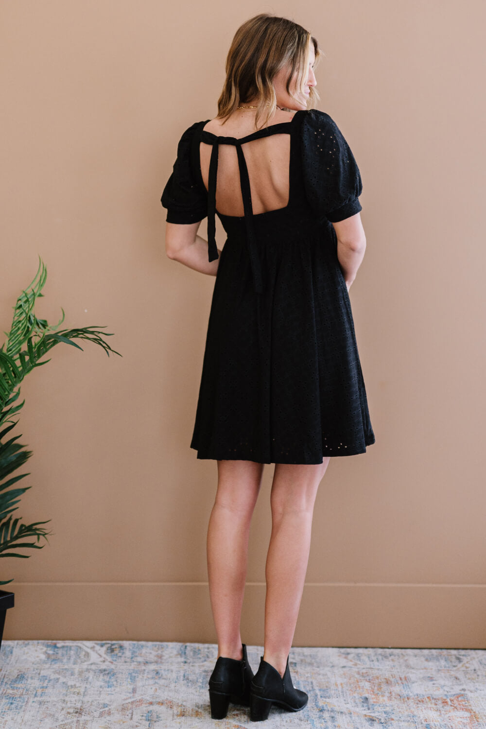 Davi & Dani All About Eyelet Full Size Run Dress in Black -