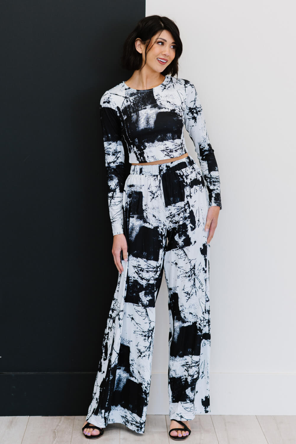 Dress Day Read All About It Abstract Print Set -