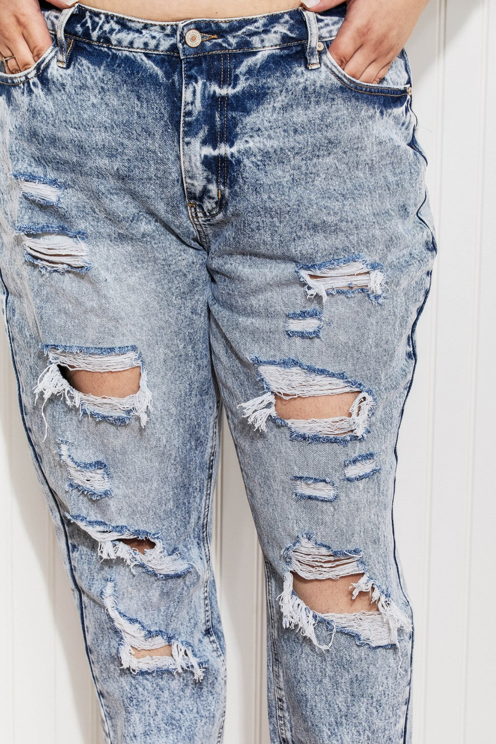 Kancan Taylor High Rise Distressed Mom Jeans -