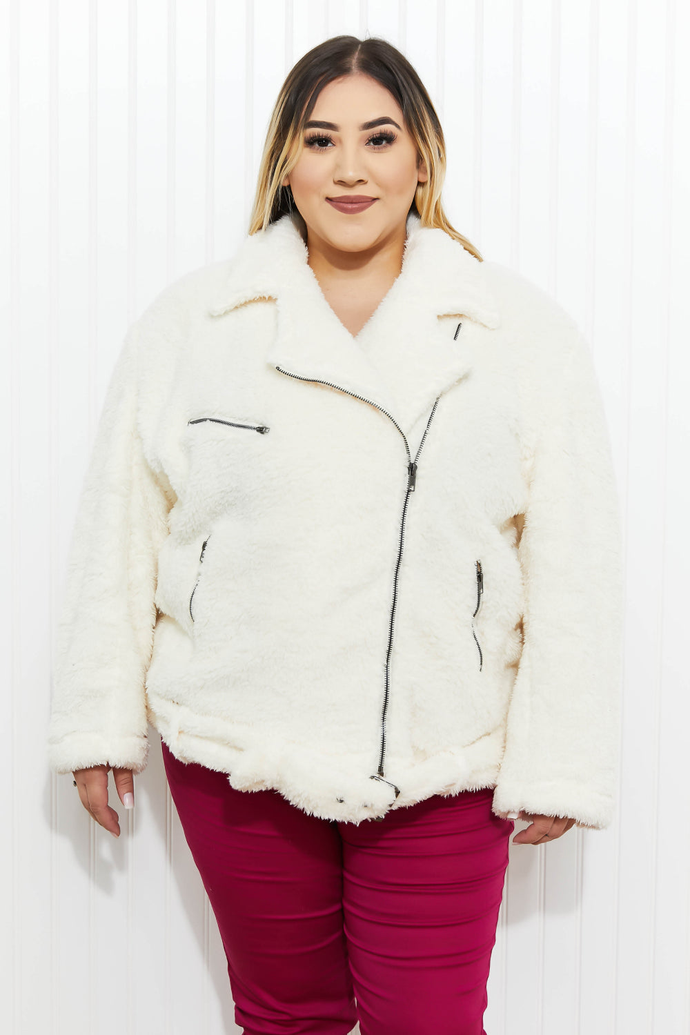 Davi & Dani Come a Little Closer Faux Fur Jacket -