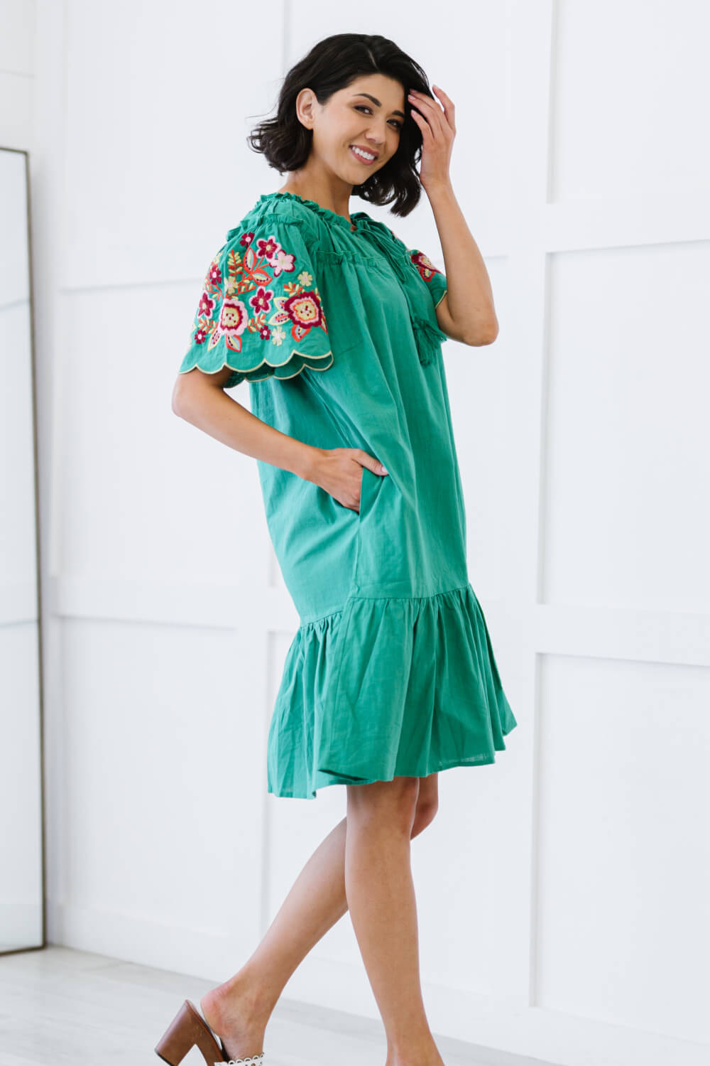 Davi & Dani Flowers for You Full Size Embroidered Dress in Green -