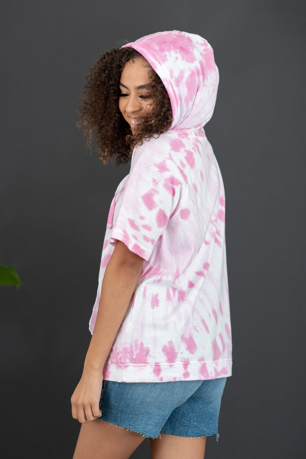 Sew In Love Watching Clouds Tie-Dye Short-Sleeved Hoodie in Neon Pink -