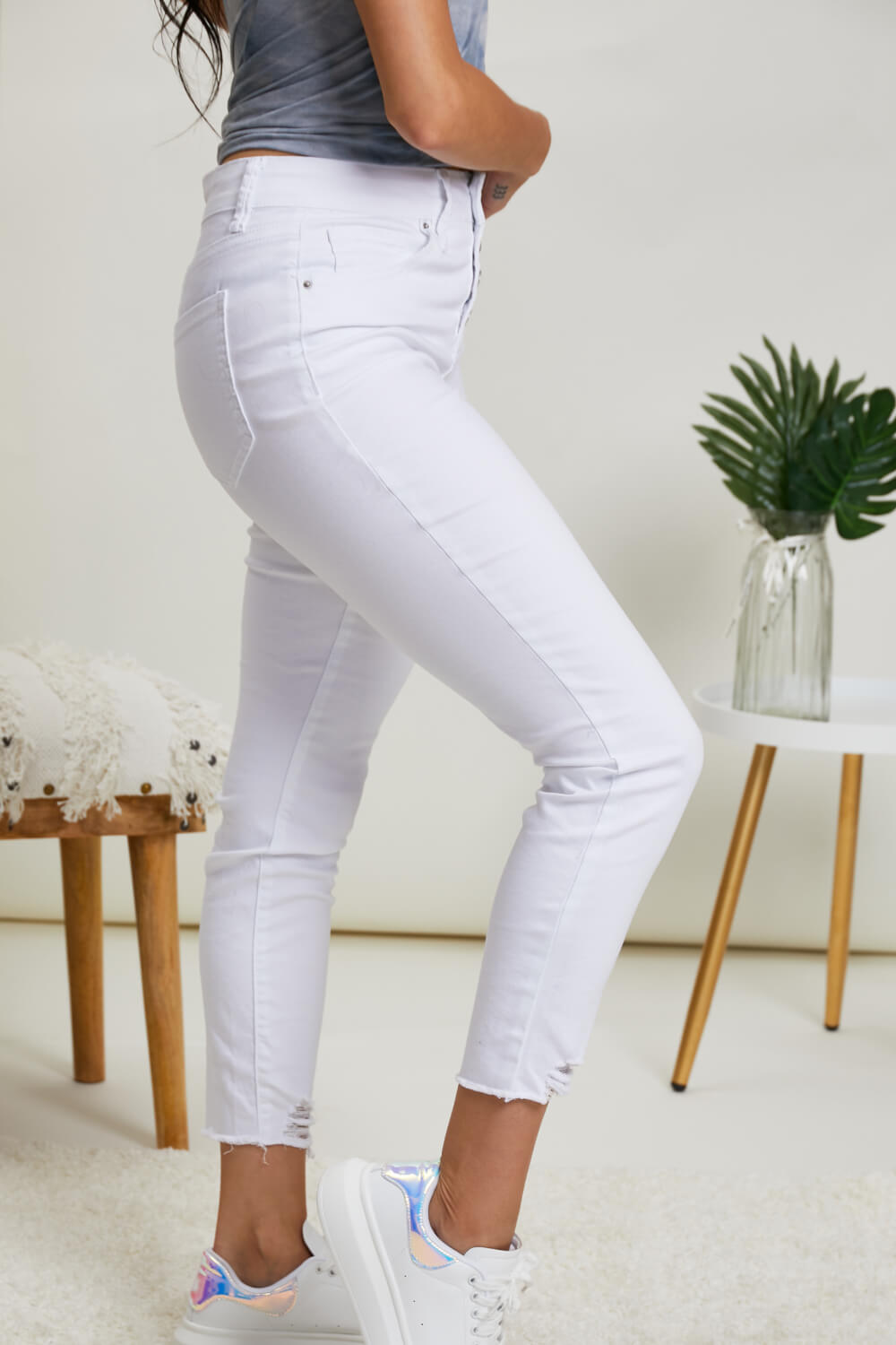 YMI Jeanswear Tiffany Button Fly Skinny Jeans -