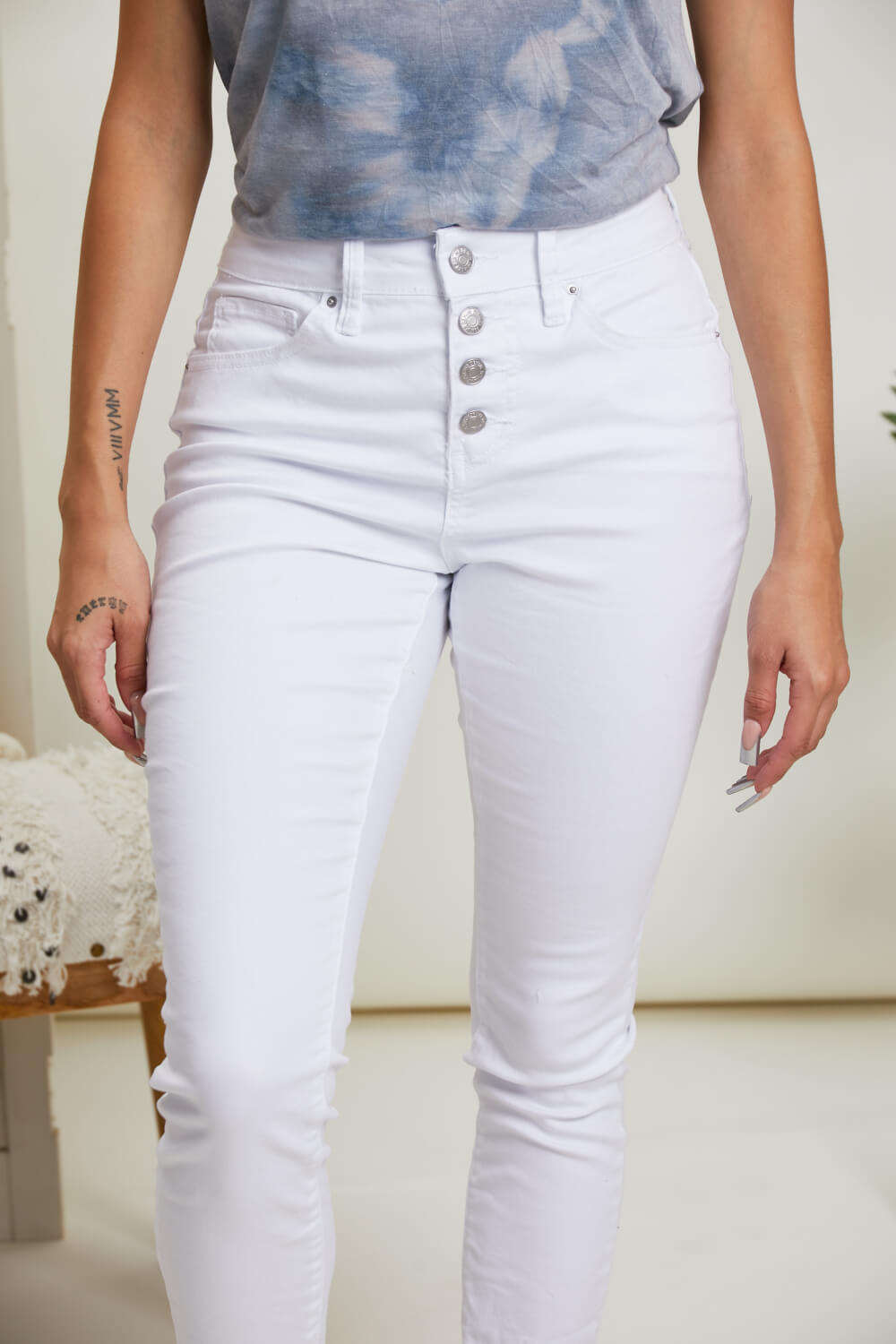 YMI Jeanswear Tiffany Button Fly Skinny Jeans -