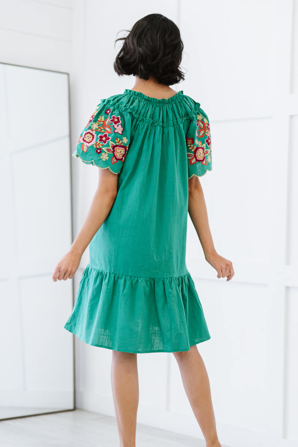 Davi & Dani Flowers for You Full Size Embroidered Dress in Green -