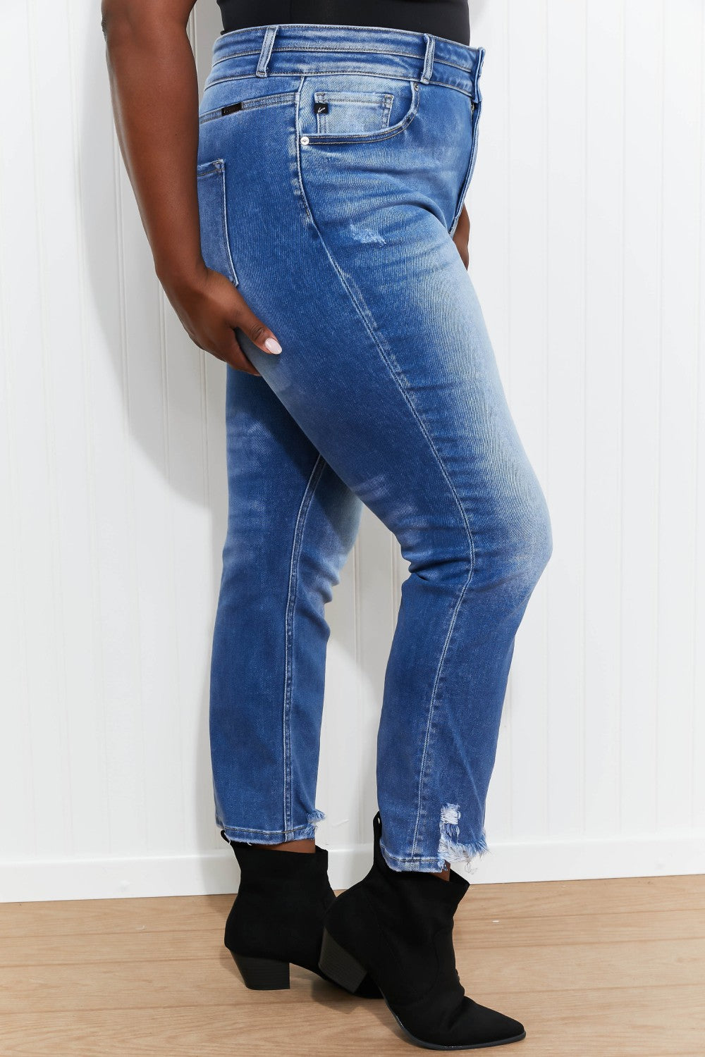 Kancan Sage High Rise Slim Straight Jeans -