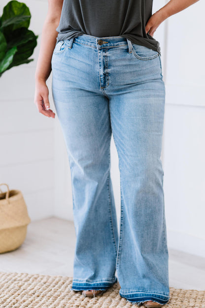 SneakPeek Fit and Flair Flare Jeans - Light / 25