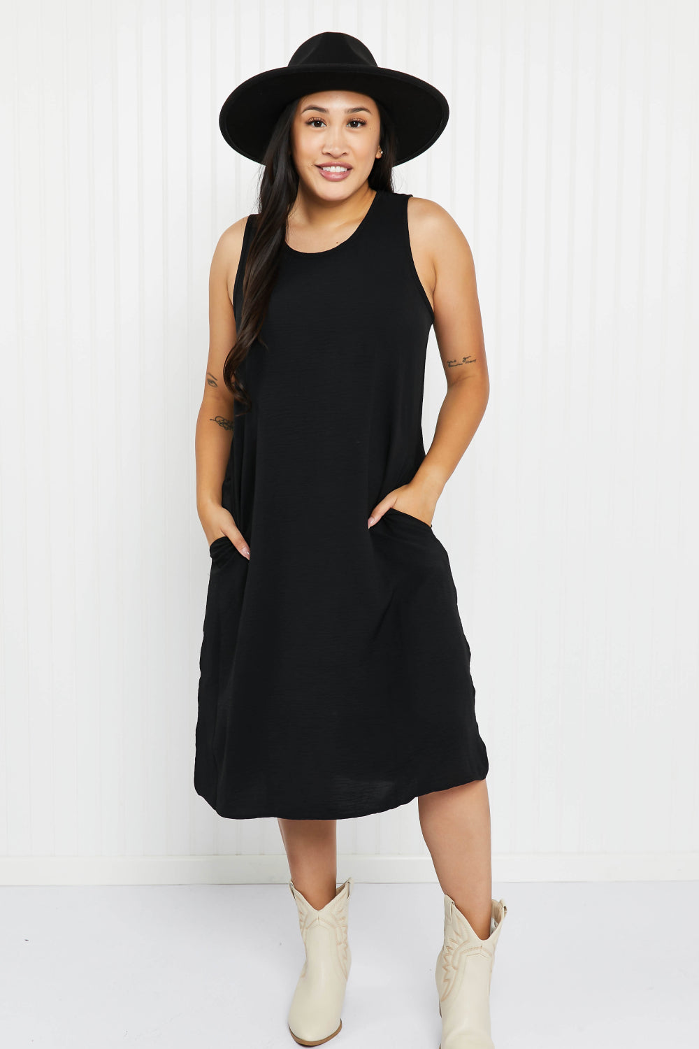 Cotton Bleu Fingers Crossed Sleeveless Dress in Black - Black / S