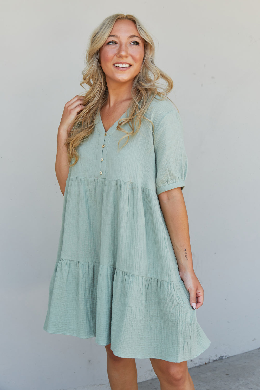 GeeGee Summer Blooms Quarter Button Dress in Light Sage -