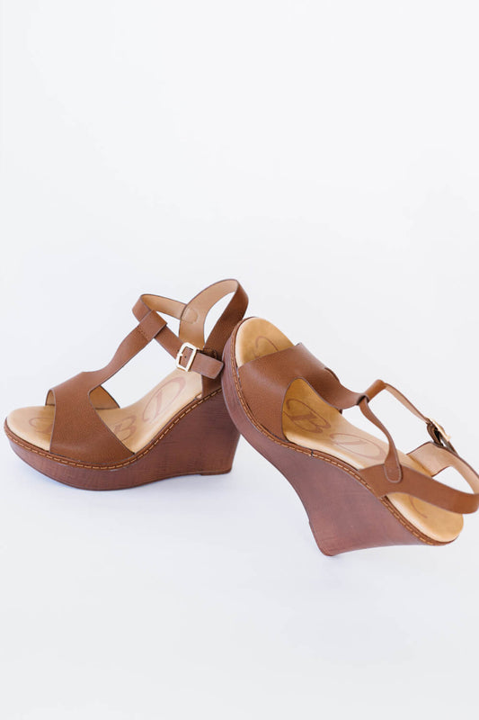 DDK Move Along Peep-Toe Wood Wedge -