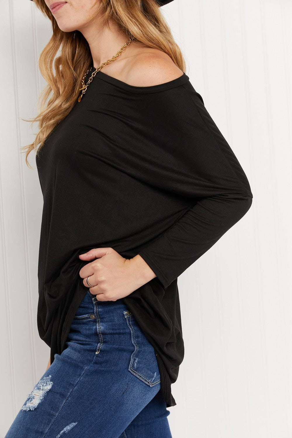 Acting Pro City Loft Full Size Three-Quarter Sleeve Tunic Top -