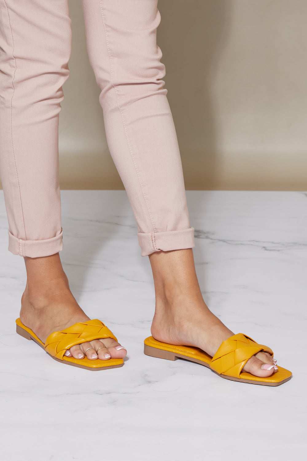 Cape Robbin Follow Your Dreams Woven Slides -